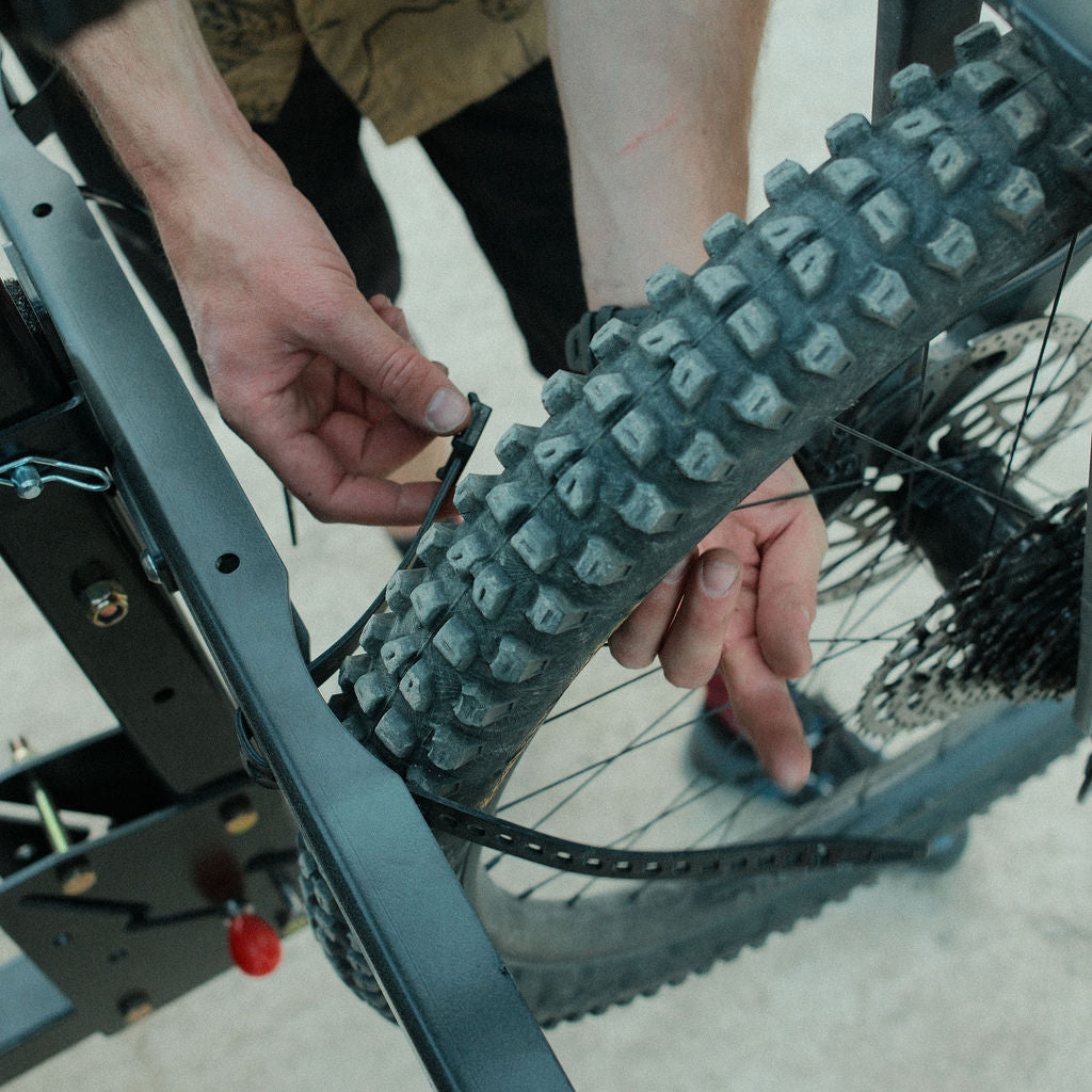 Chuck Rack 4-Bike Vertical Rack