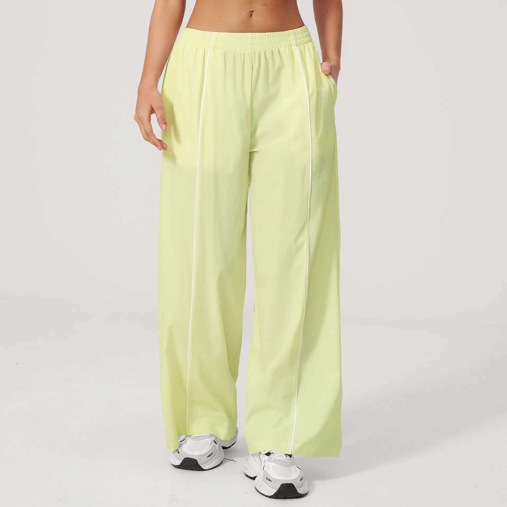 Loose Fit Contrasting Lines Sports Pants | Women's UV-Protection Yoga & Fitness Pants