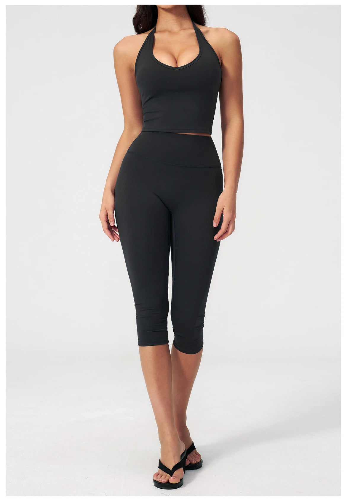 NLW- 2-Piece Seamless Capri Workout Set