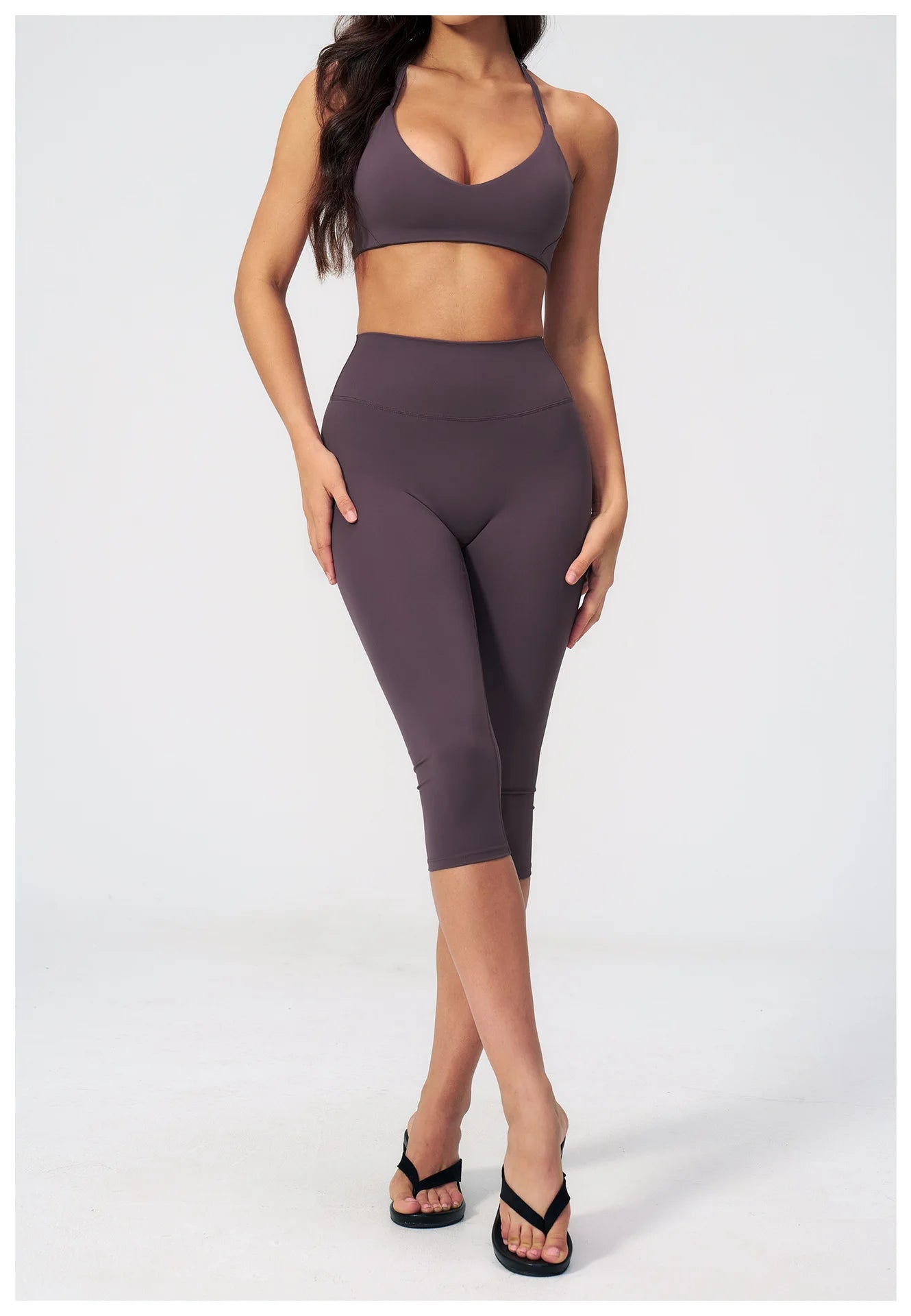 NLW- 2-Piece Seamless Capri Workout Set