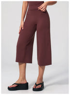 NLW High-Waisted Flared Capri Pants