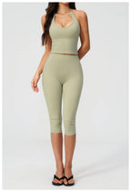 NLW- 2-Piece Seamless Capri Workout Set
