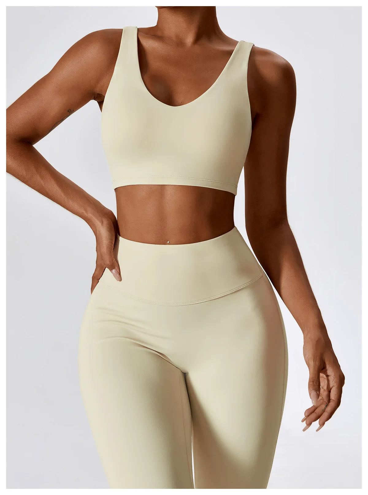 NLW Elite Seamless 2-Piece Yoga Set – High-Performance Compressed Fitness Suit