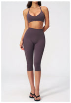 NLW- 2-Piece Seamless Capri Workout Set
