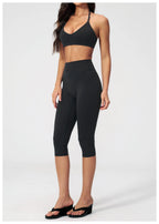 NLW- 2-Piece Seamless Capri Workout Set
