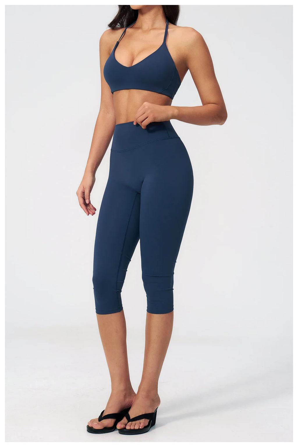 NLW- 2-Piece Seamless Capri Workout Set