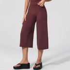 NLW High-Waisted Flared Capri Pants