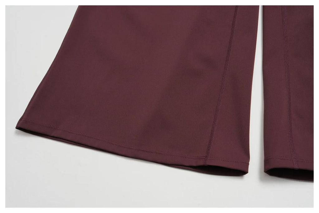 NLW High-Waisted Flared Capri Pants