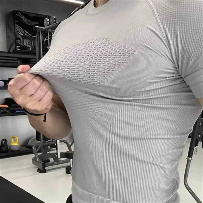 NLW Men’s Elite Seamless Compression Tee