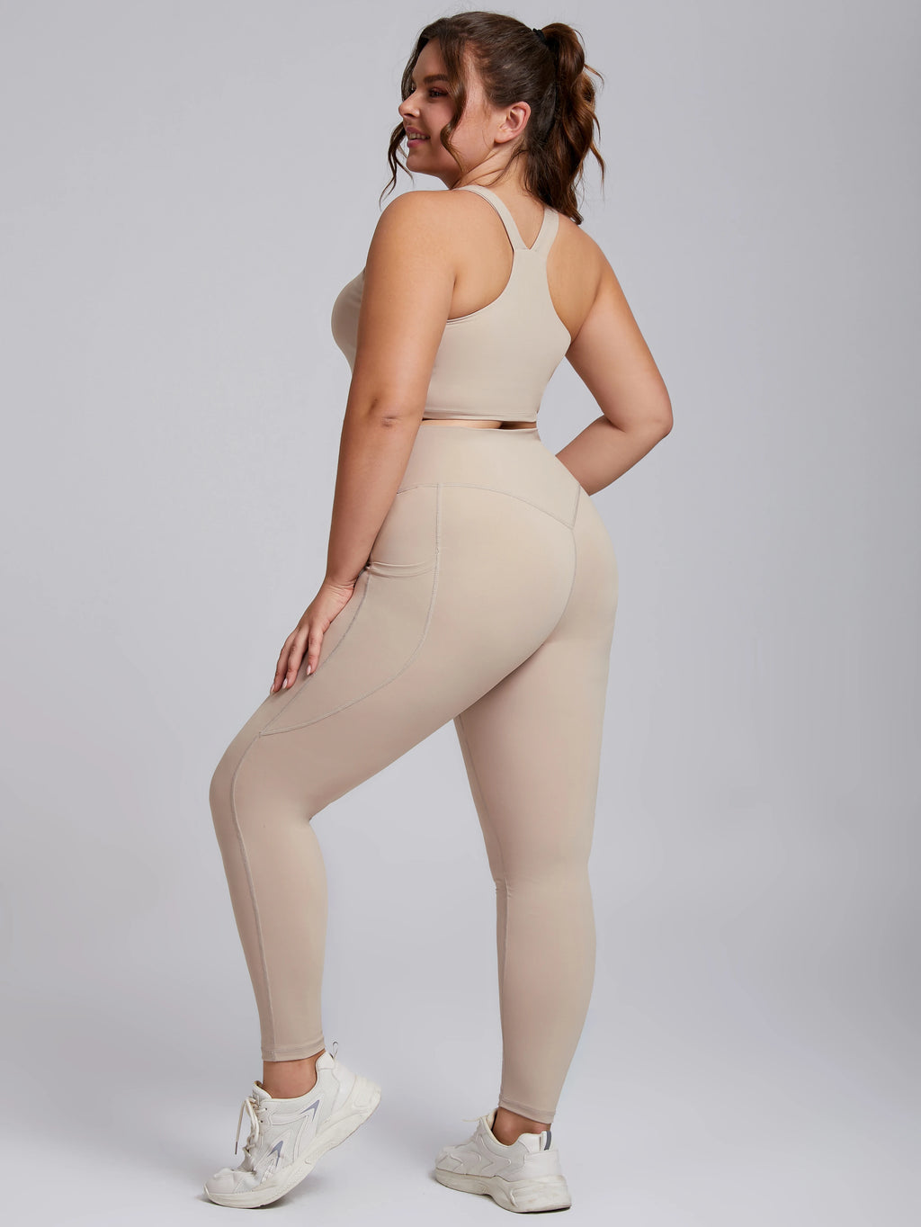 Premium 2-Piece Plus Size Sports Set – High-Performance Yoga & Fitness Wear