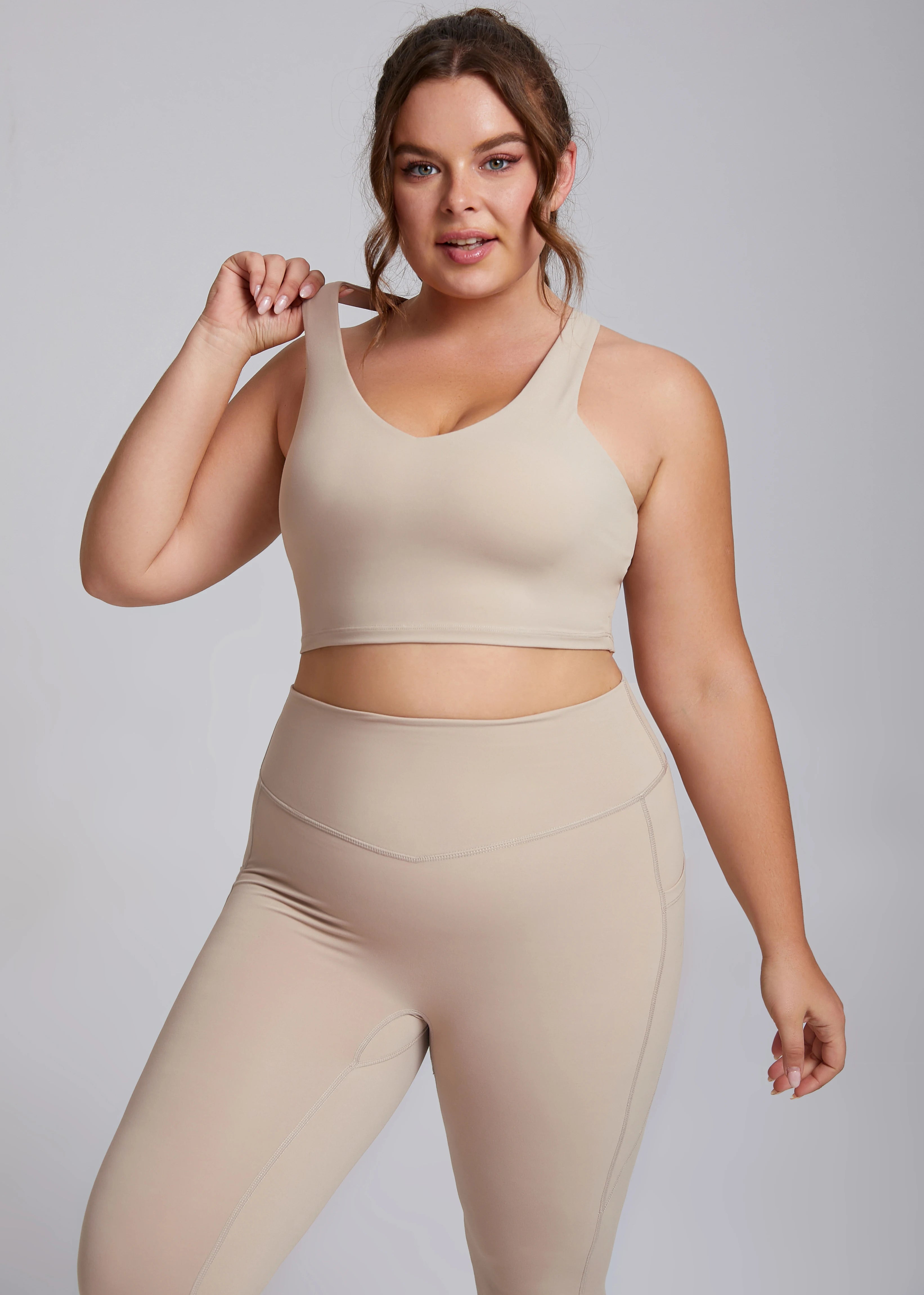 Premium 2-Piece Plus Size Sports Set – High-Performance Yoga & Fitness Wear