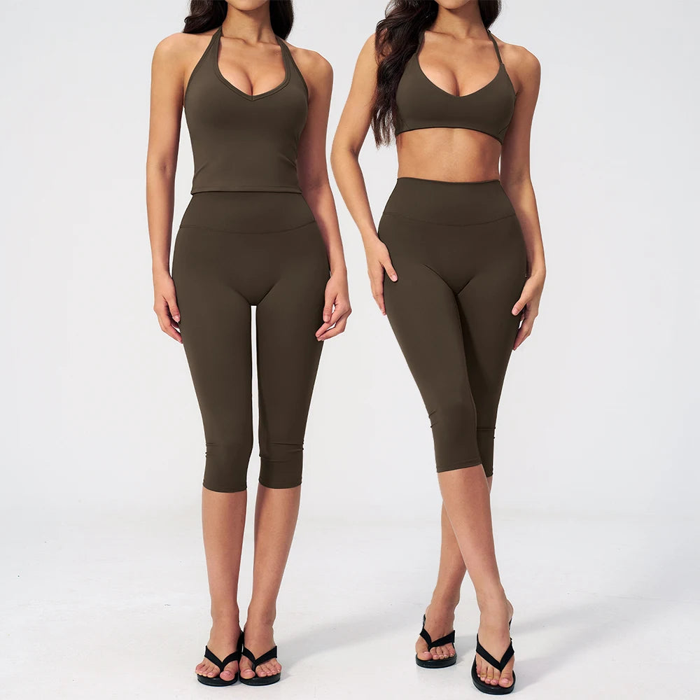 NLW- 2-Piece Seamless Capri Workout Set