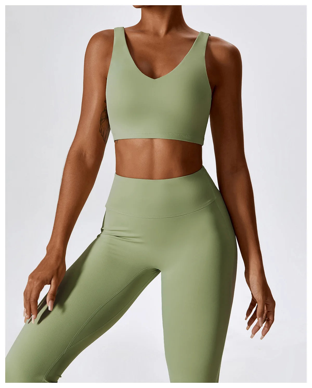 NLW Elite Seamless 2-Piece Yoga Set – High-Performance Compressed Fitness Suit