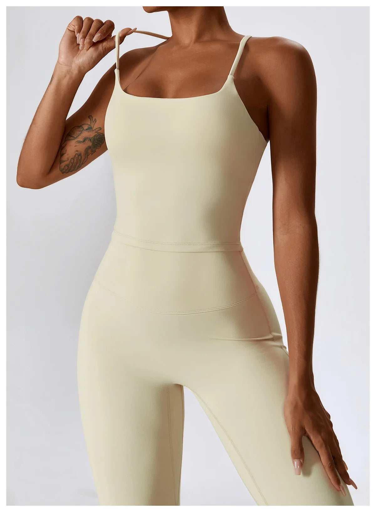 NLW Elite Seamless 2-Piece Yoga Set – High-Performance Compressed Fitness Suit