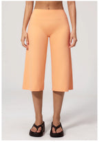 NLW High-Waisted Flared Capri Pants