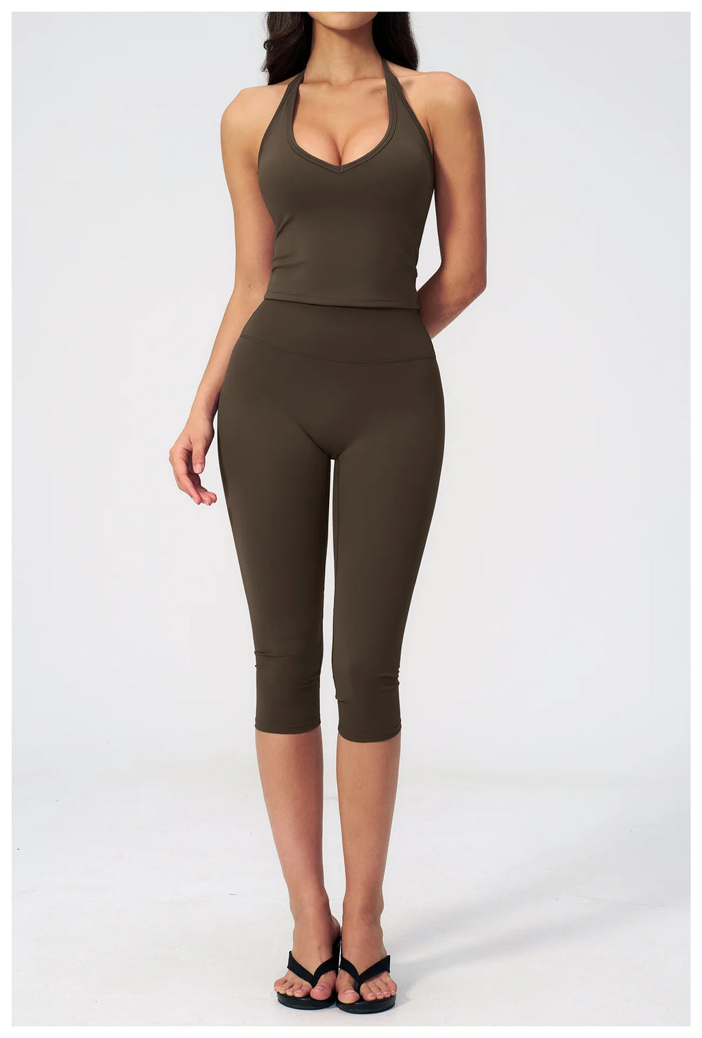 NLW- 2-Piece Seamless Capri Workout Set