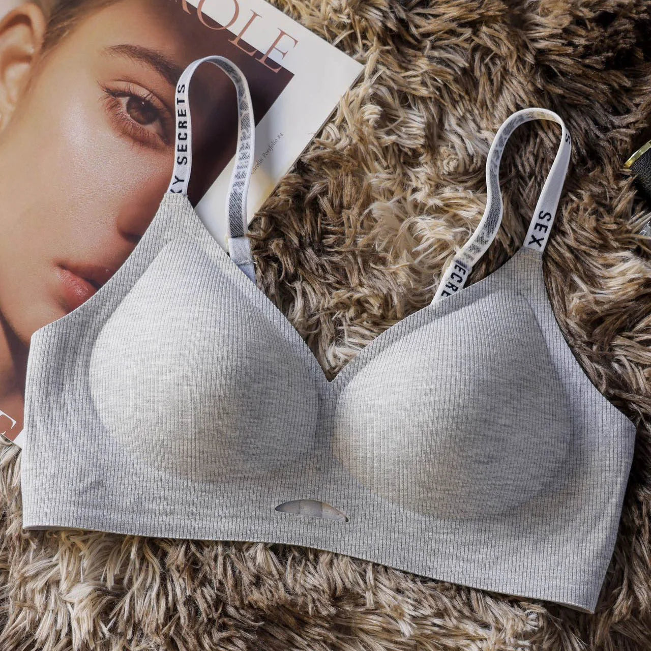 NLW Seamless Comfortable, Wire free Breathable, Push-up Sports Bra