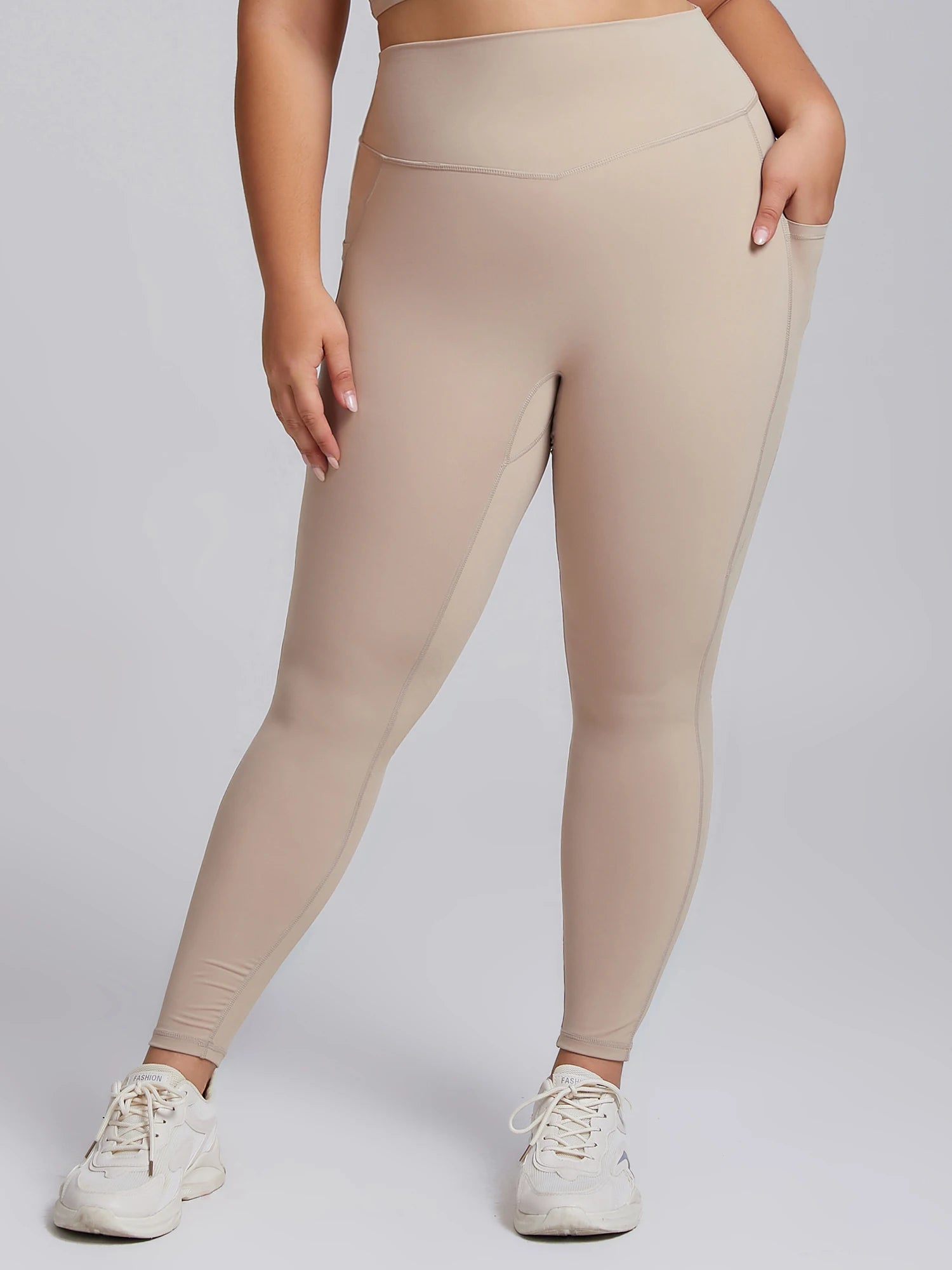 Premium 2-Piece Plus Size Sports Set – High-Performance Yoga & Fitness Wear