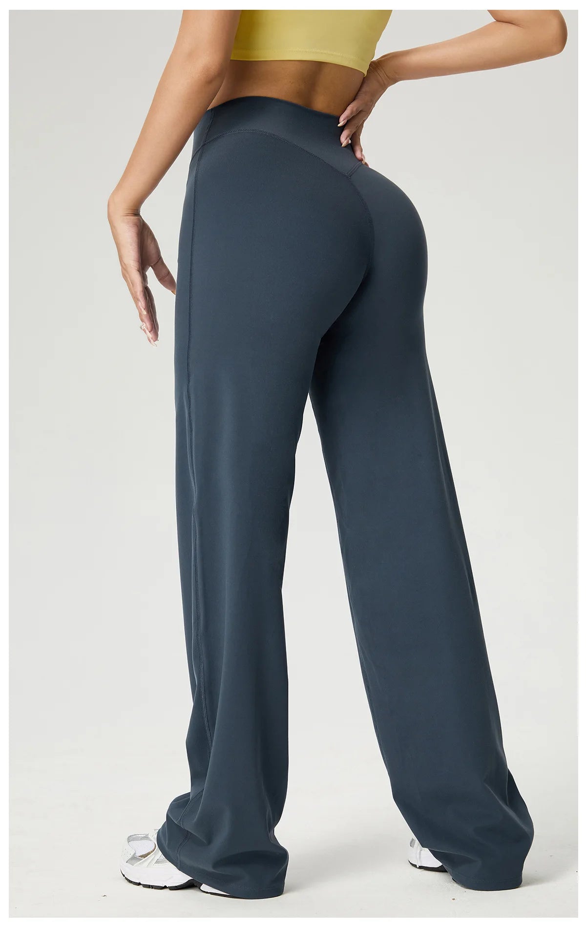 NLW Second-Skin Flared Leggings – Ultra-Elastic High-Waist Studio Yoga Pants