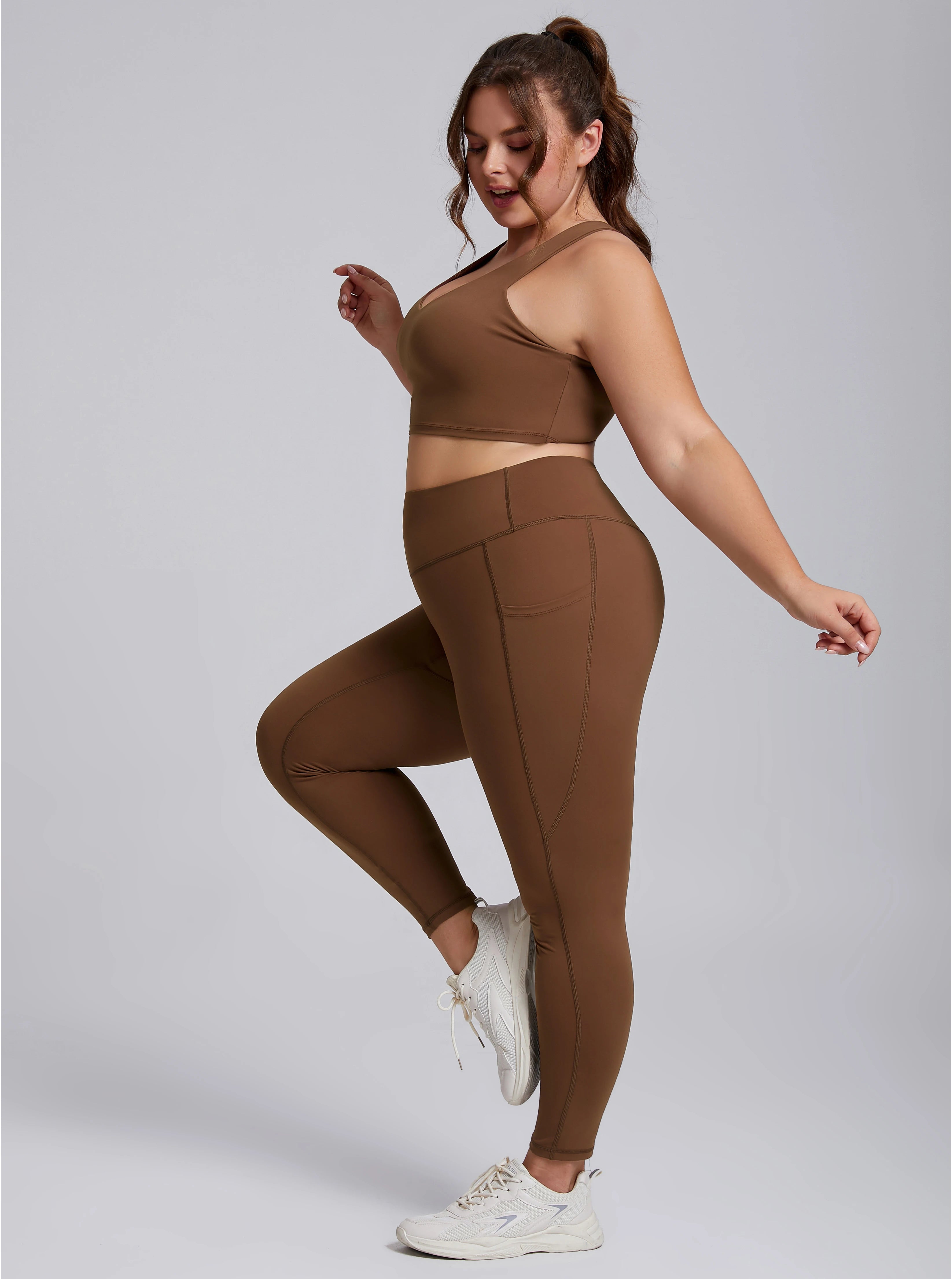 Premium 2-Piece Plus Size Sports Set – High-Performance Yoga & Fitness Wear