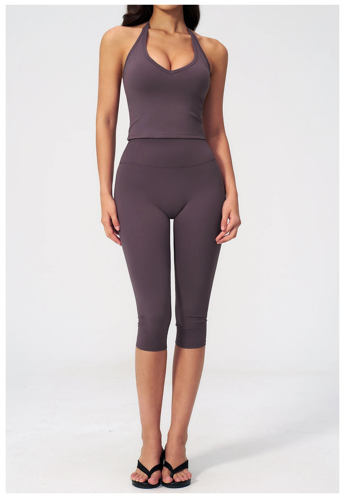 NLW- 2-Piece Seamless Capri Workout Set