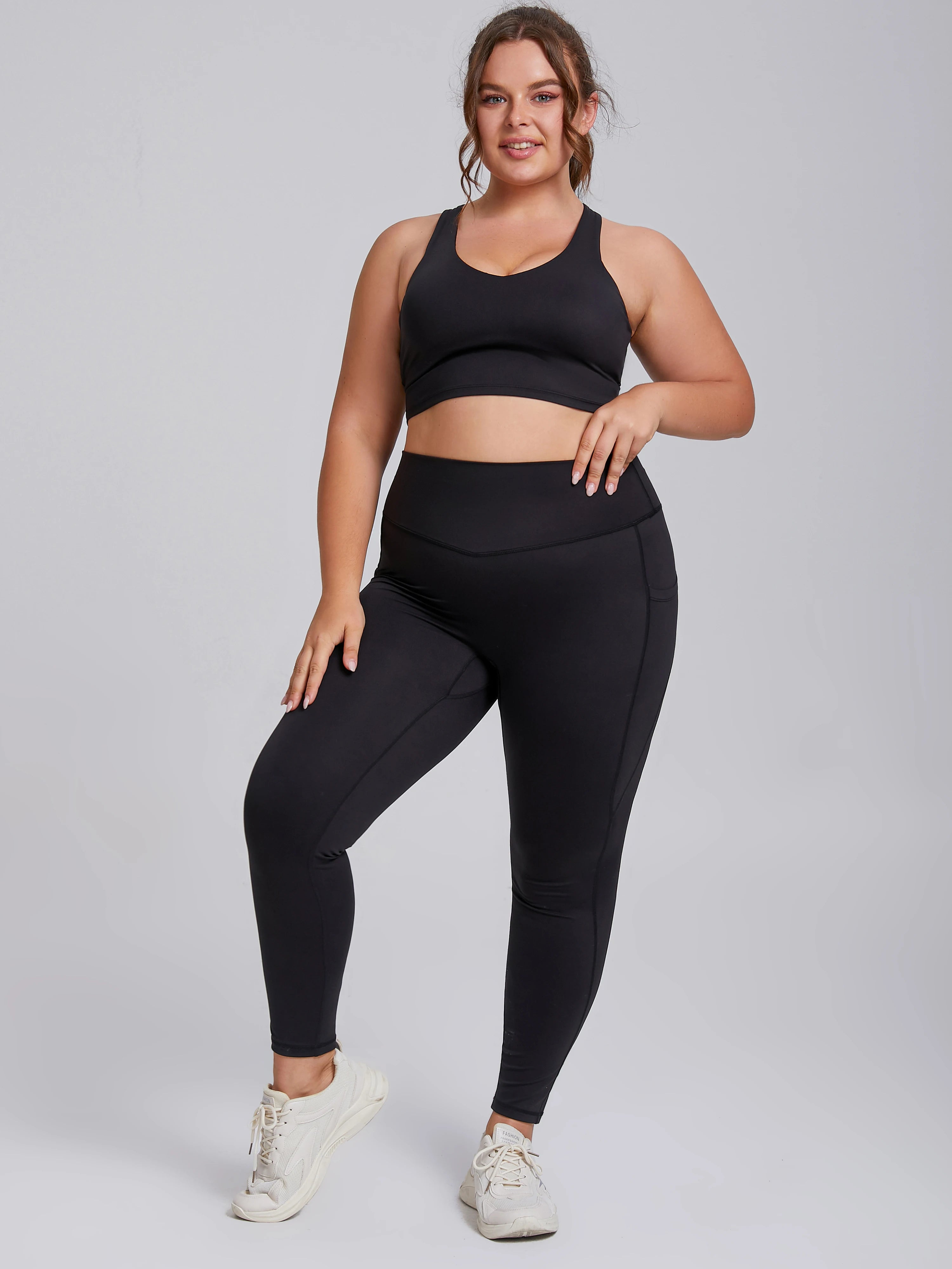 Premium 2-Piece Plus Size Sports Set – High-Performance Yoga & Fitness Wear