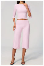 NLW Seamless Yoga Suit – 2-Piece Crop Sleeve & Capri Gym Set